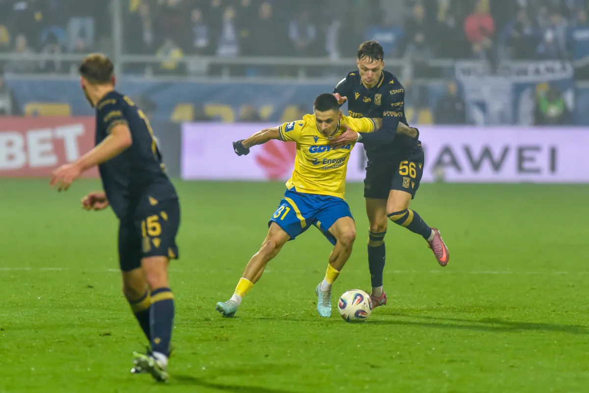 Lech Poznań - Arka Gdynia. Między Cristiano Ronaldo a saperem