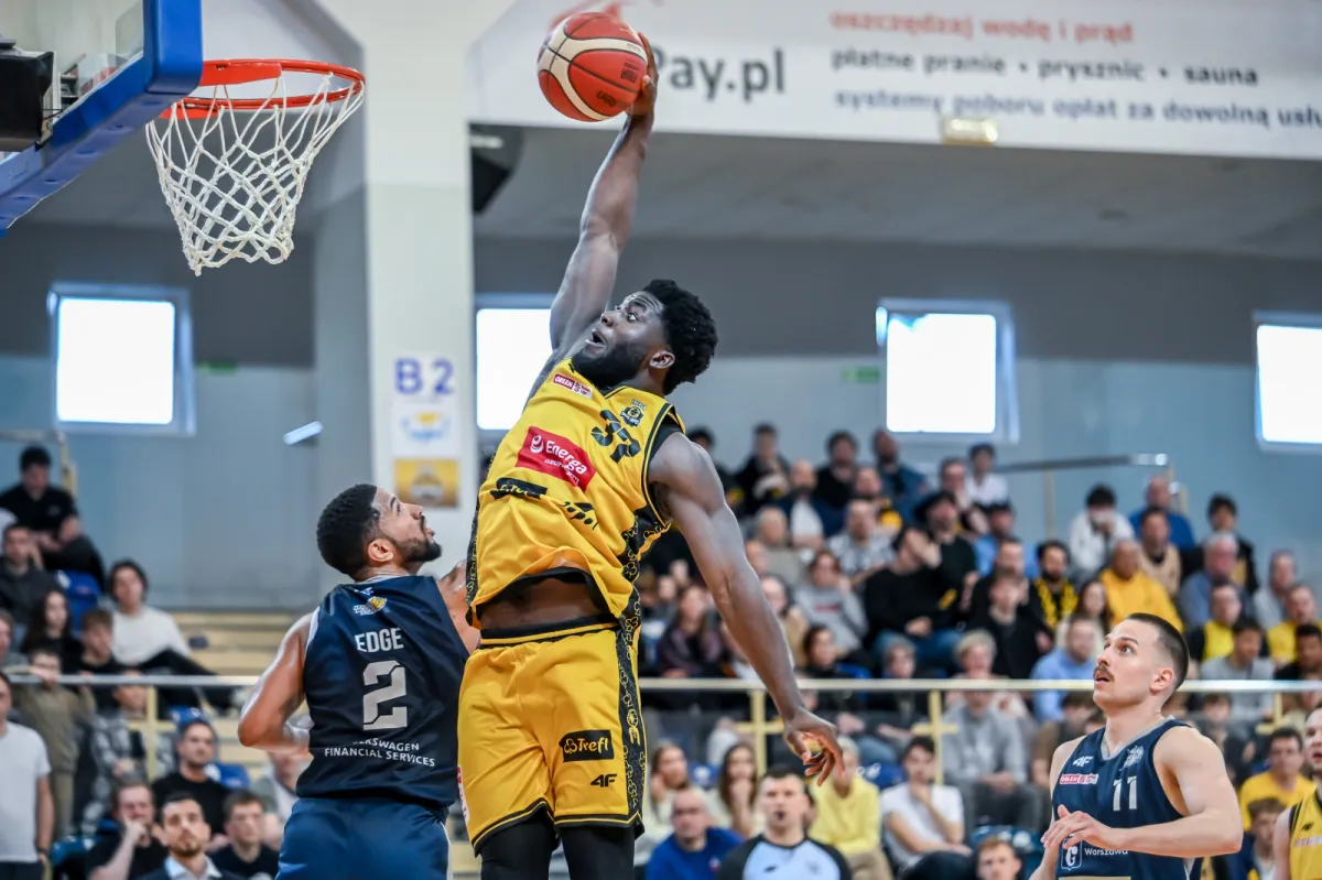 Energa Trefl Sopot - Dziki Warszawa 92:107. Stracili przewagę własnego boiska