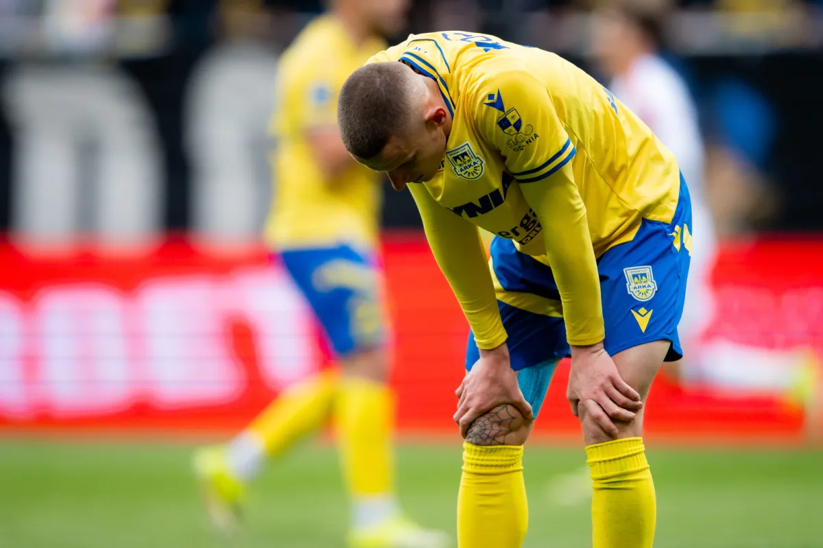 Arka Gdynia rozlicza sezon. Brak karnych i najgorszy bilans błędów sędziowskich