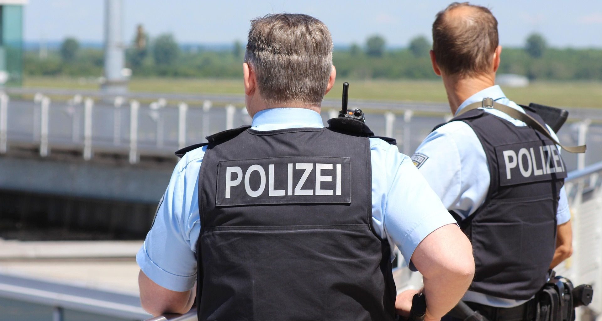 Hulajnoga elektryczna na komunię? Apel policji: dopiero od 13. roku życia