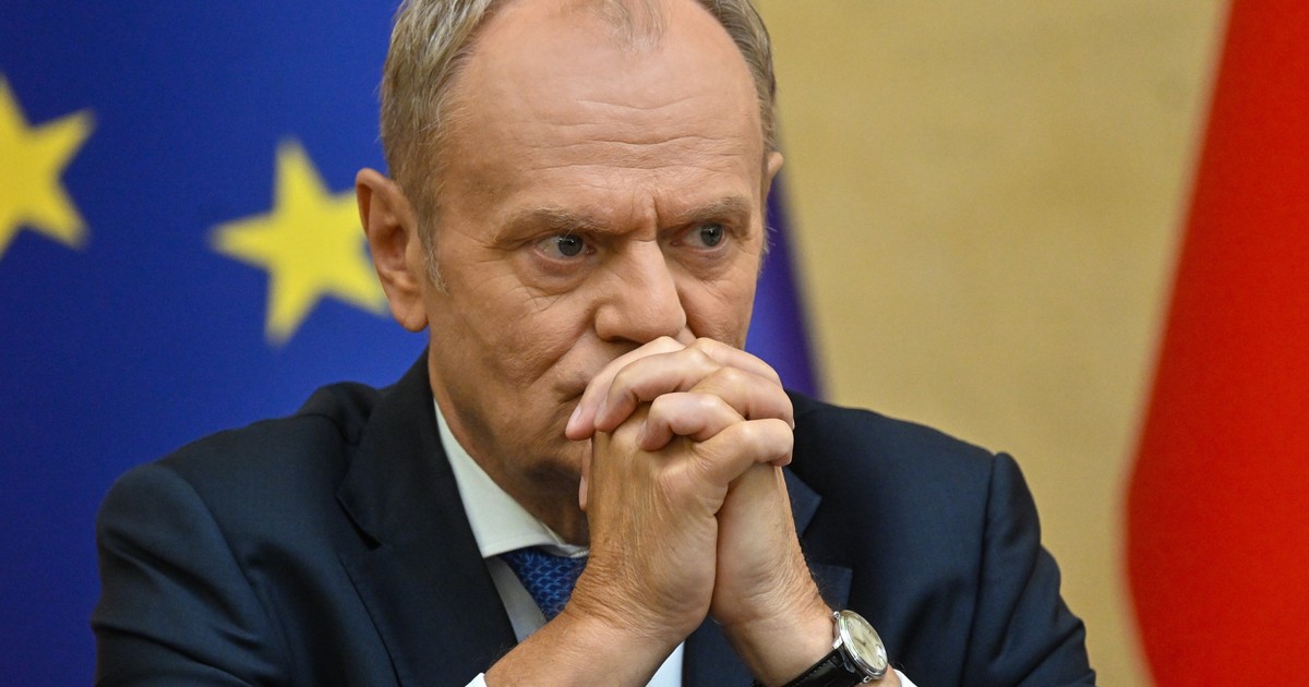 Donald Tusk odcina się od porażki. Do Krakowa wysyła "namiestniczkę"