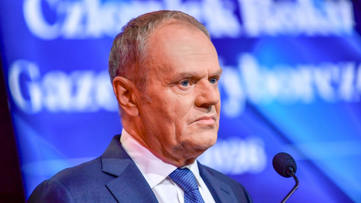 Taką emeryturę dostaje Donald Tusk. Na konto premiera trafiają trzy świadczenia
