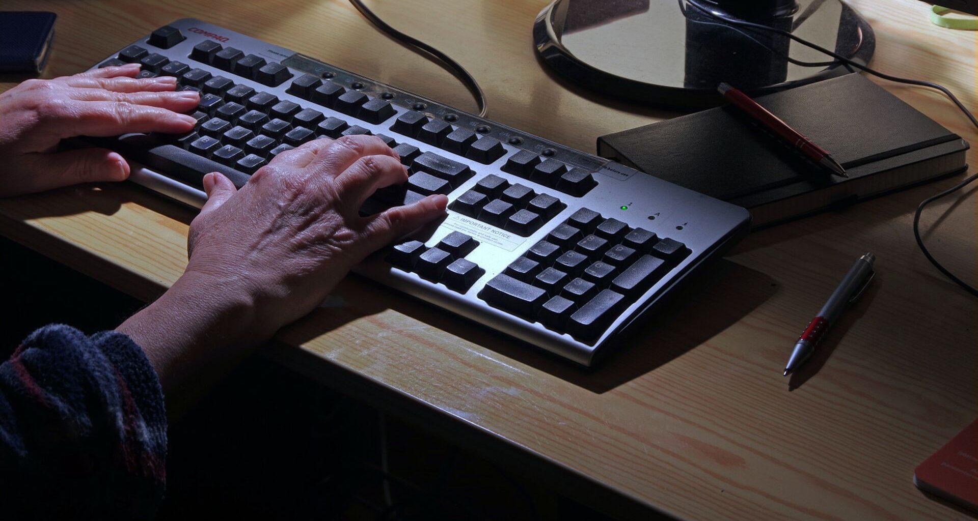 Uważaj na takie wiadomości. CERT Polska ostrzega. „Nasilające się kampanie”