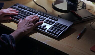 Uważaj na takie wiadomości. CERT Polska ostrzega. „Nasilające się kampanie”