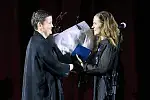 Hania Rani wyróżniona medalem Gloria Artis. Prestiżowe odznaczenie dla pianistki