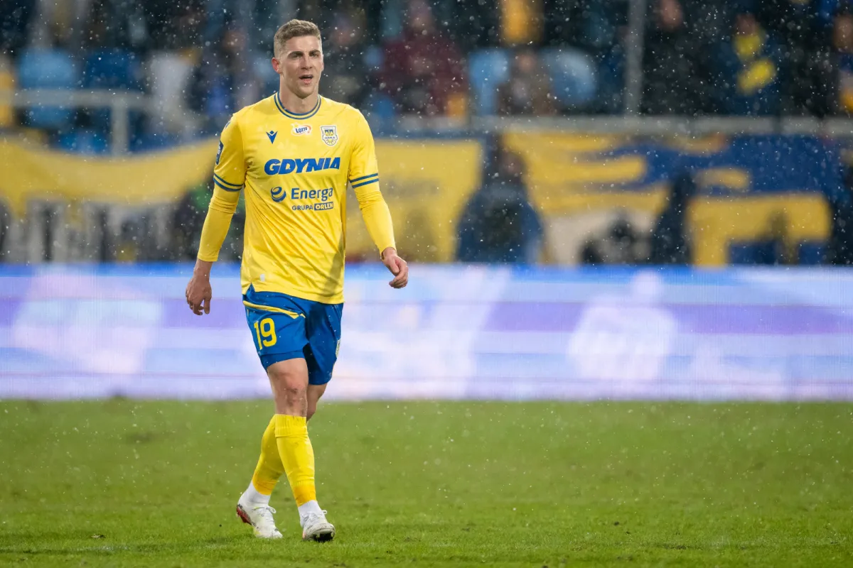 Arka Gdynia bez napastnika. Może wrócić Vladislavs Gutkovskis