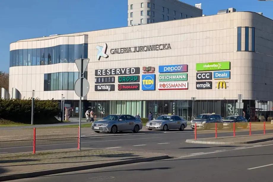 Nowe sklepy otwarte w Galerii Jurowieckiej. Klienci skorzystają z promocji