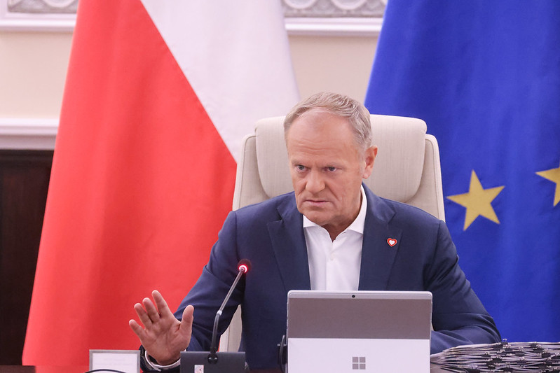 Tusk murem za minister zdrowia. Dymisji nie będzie?