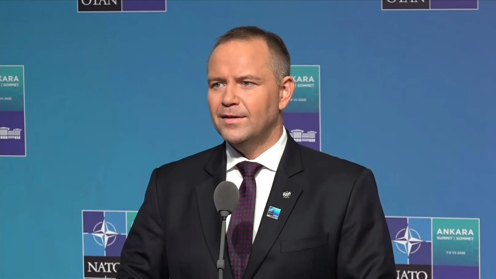 Szczyt NATO w Turcji. Prezydent Karol Nawrocki: rozmawiałem krótko z Donaldem Trumpem