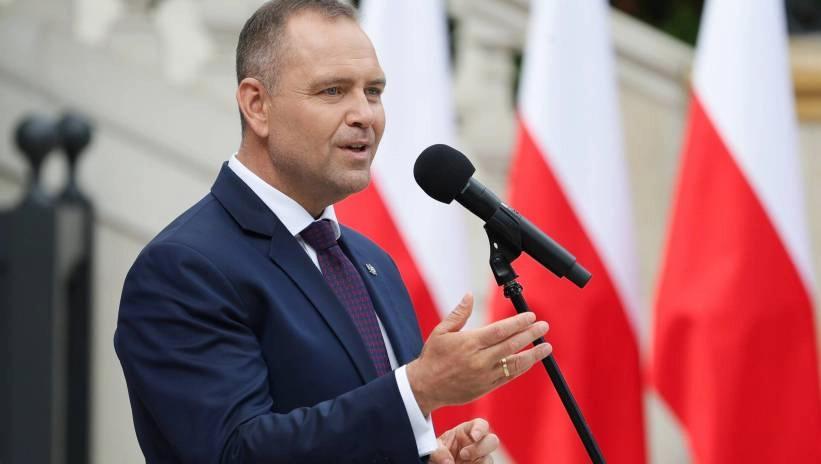 CBOS: Karol Nawrocki liderem rankingu zaufania. Tusk i Trzaskowski...