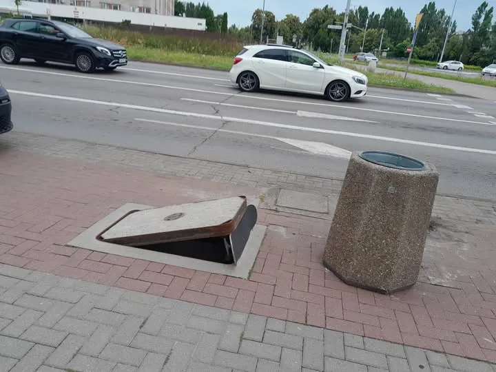 Straż miejska kontra influencerzy. Śmietnik i studzienka to nie skatepark