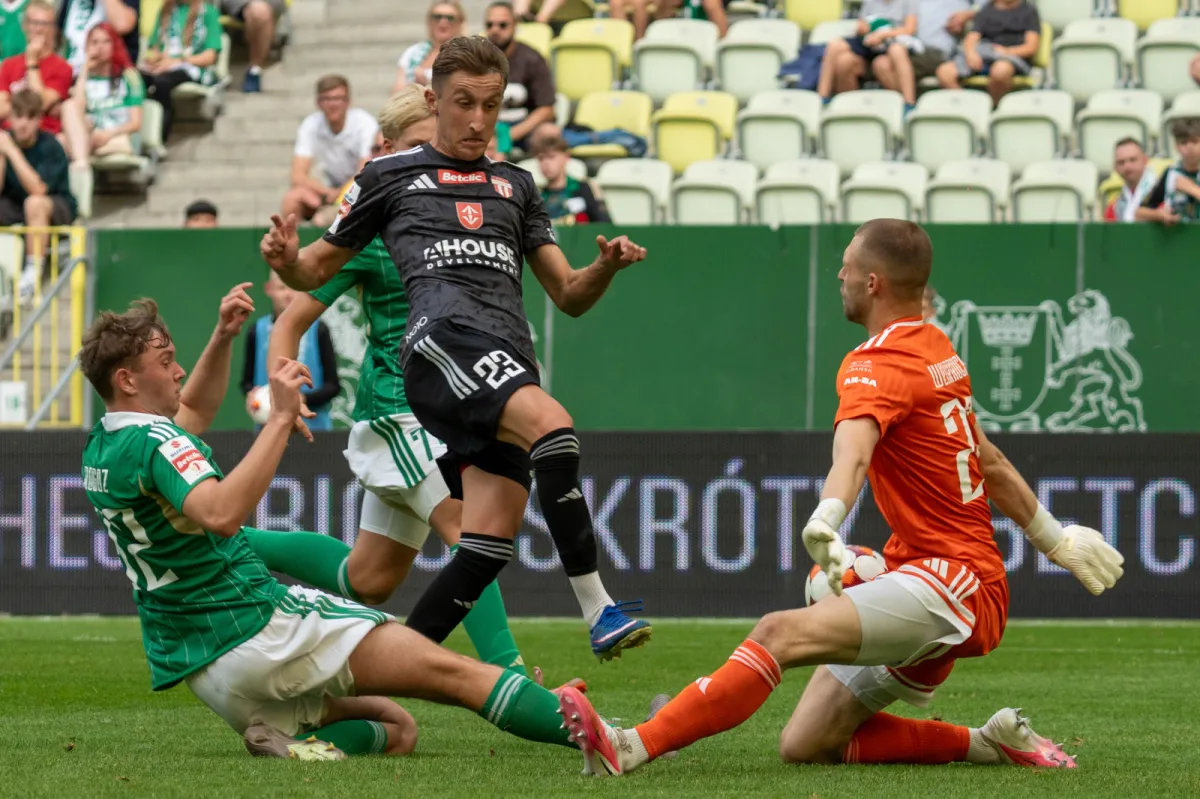 Lechia Gdańsk - Pogoń Grodzisk Mazowiecki 0:3. Dziewięciu juniorów nie dało rady