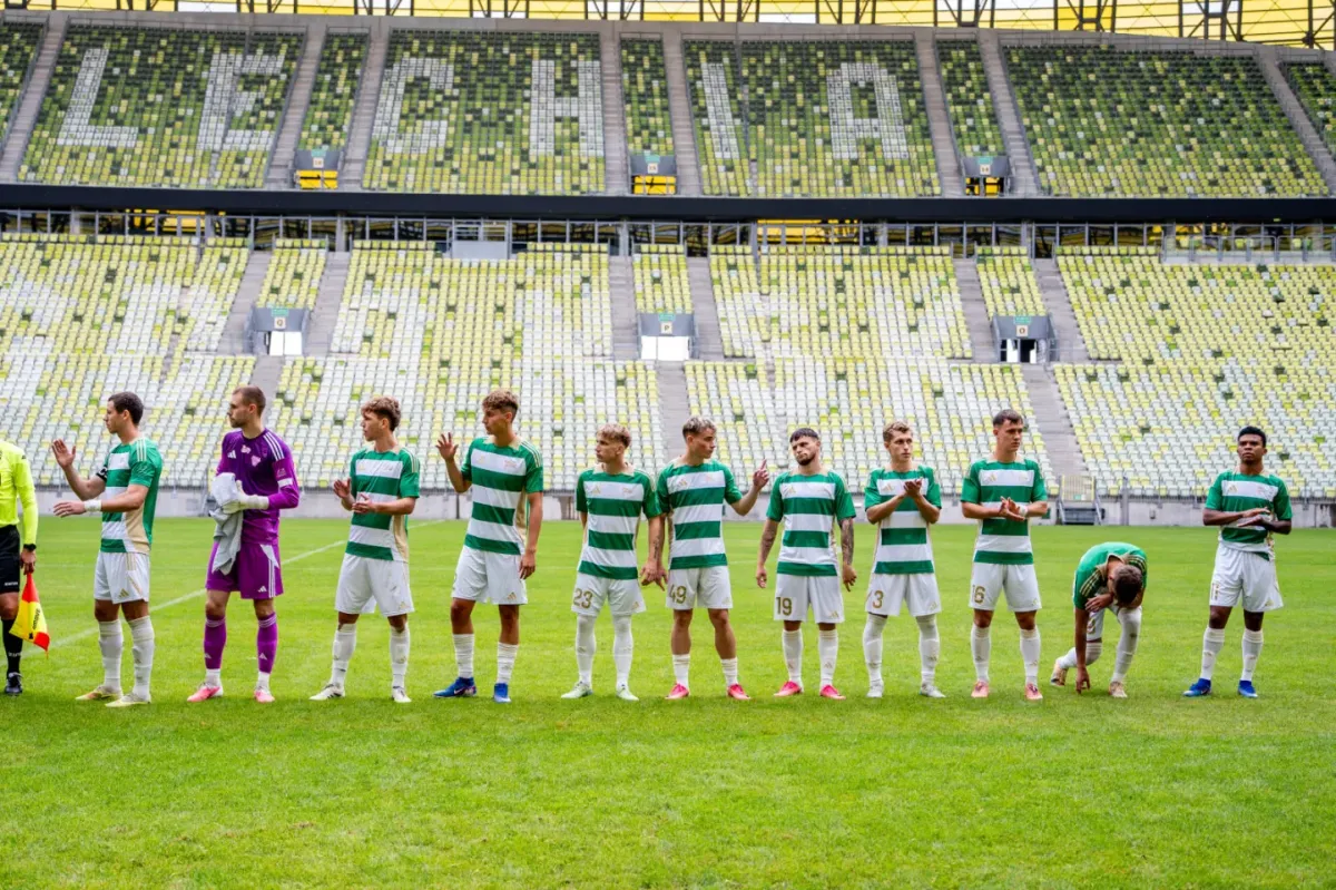 Lechia Gdańsk spłaciła zobowiązania. Oczekuje na rejestrację piłkarzy