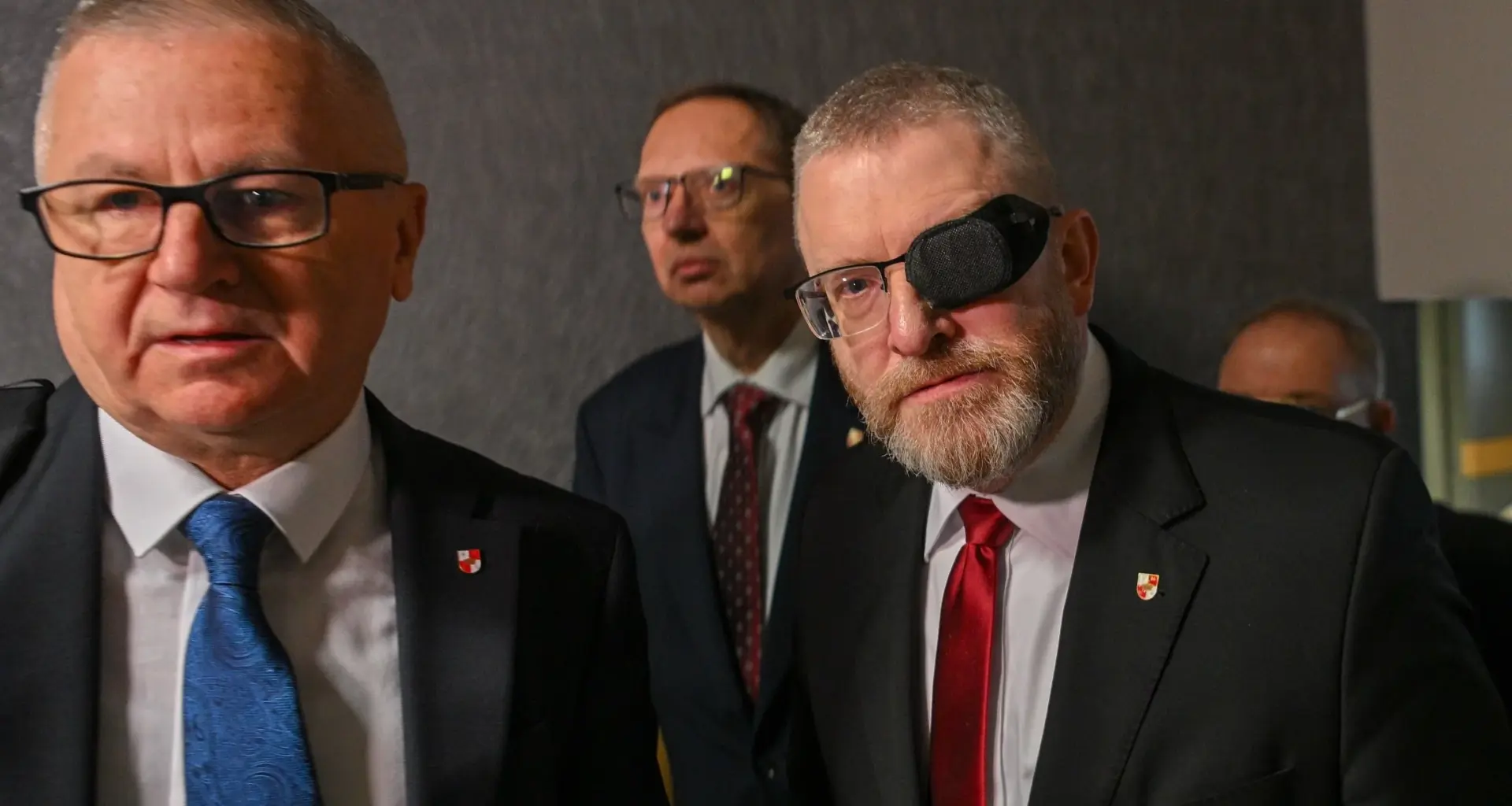 Politycy Konfederacji Korony Polskiej: Włodzimierz Skalik, Grzegorz Braun i Roman Fritz
