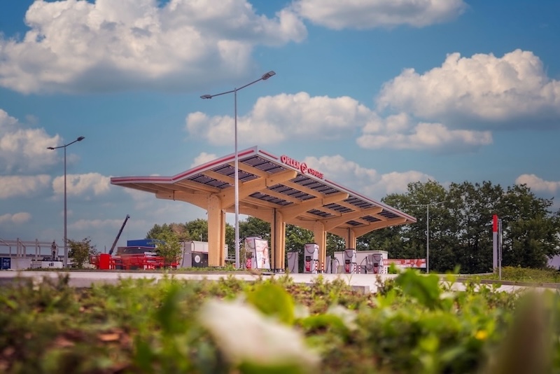 Nowy hub ORLEN Charge pod Hamburgiem: Kluczowe informacje