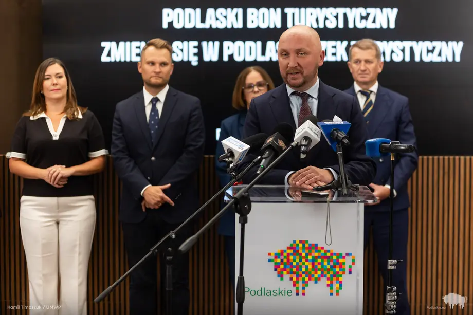 Podlaski Czek Turystyczny. 300 zł na jesienny wyjazd, Turystyka, Wiadomości Białystok Online Portal Miejski Białystok (Bialystok)