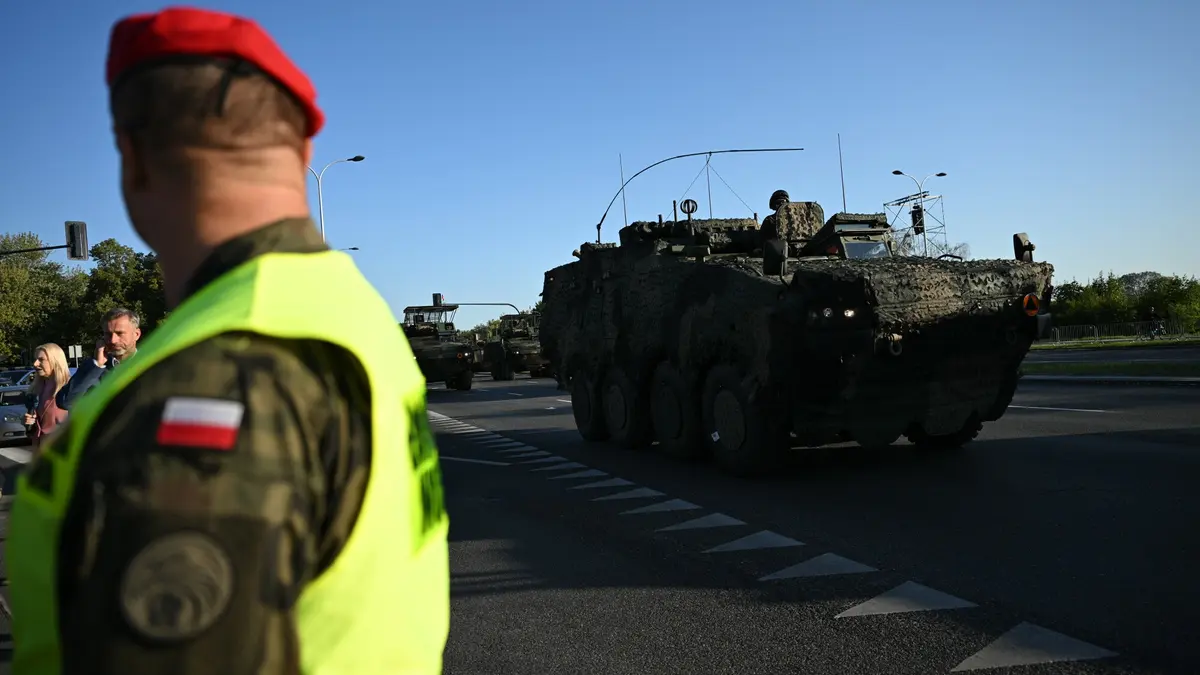 Próba generalna przed defiladą z okazji Święta Wojska Polskiego