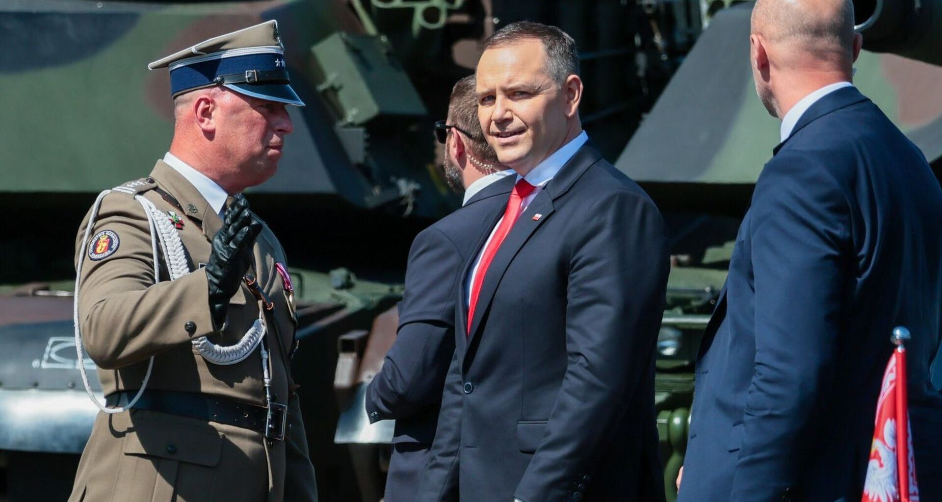 Defilada, bezpieczeństwo i Nawrocki. "Świetny wizerunkowo, ale to wydmuszka"