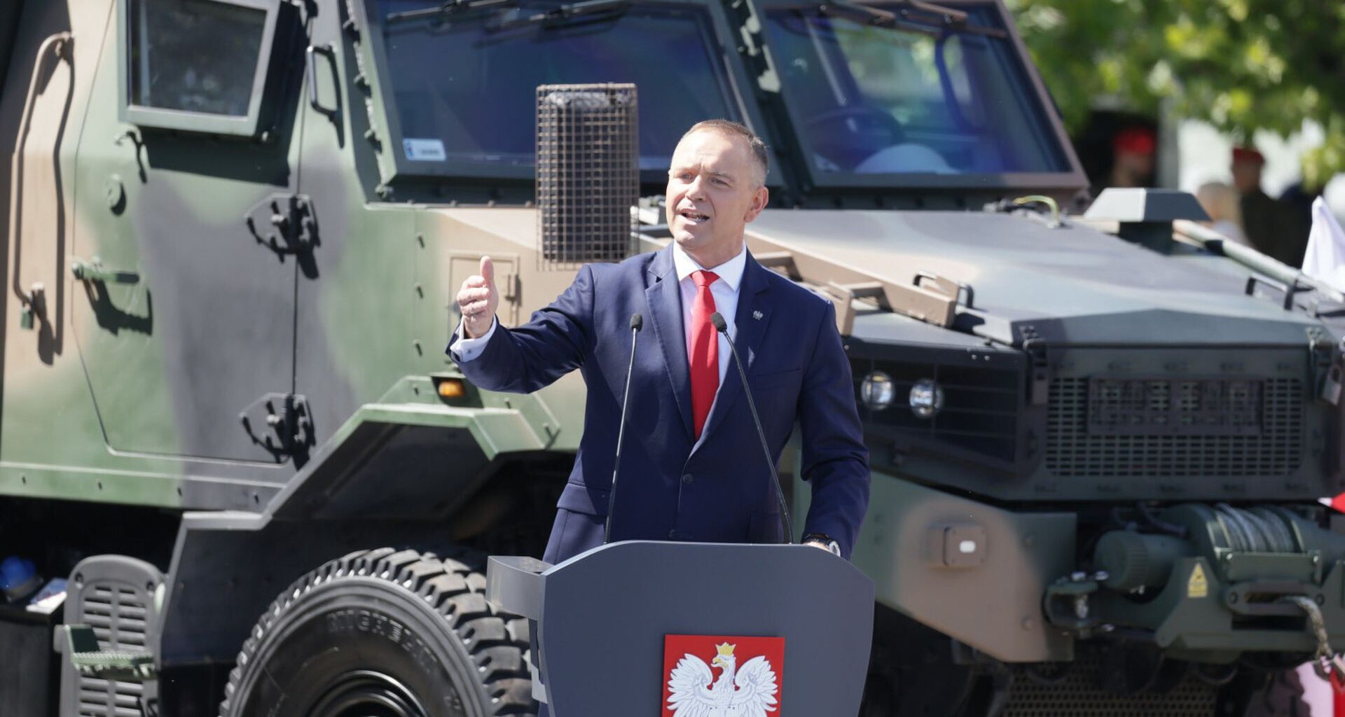 "Prezydent się kompletnie pogubił". Stefaniak w TOK FM o kompromitacji Nawrockiego