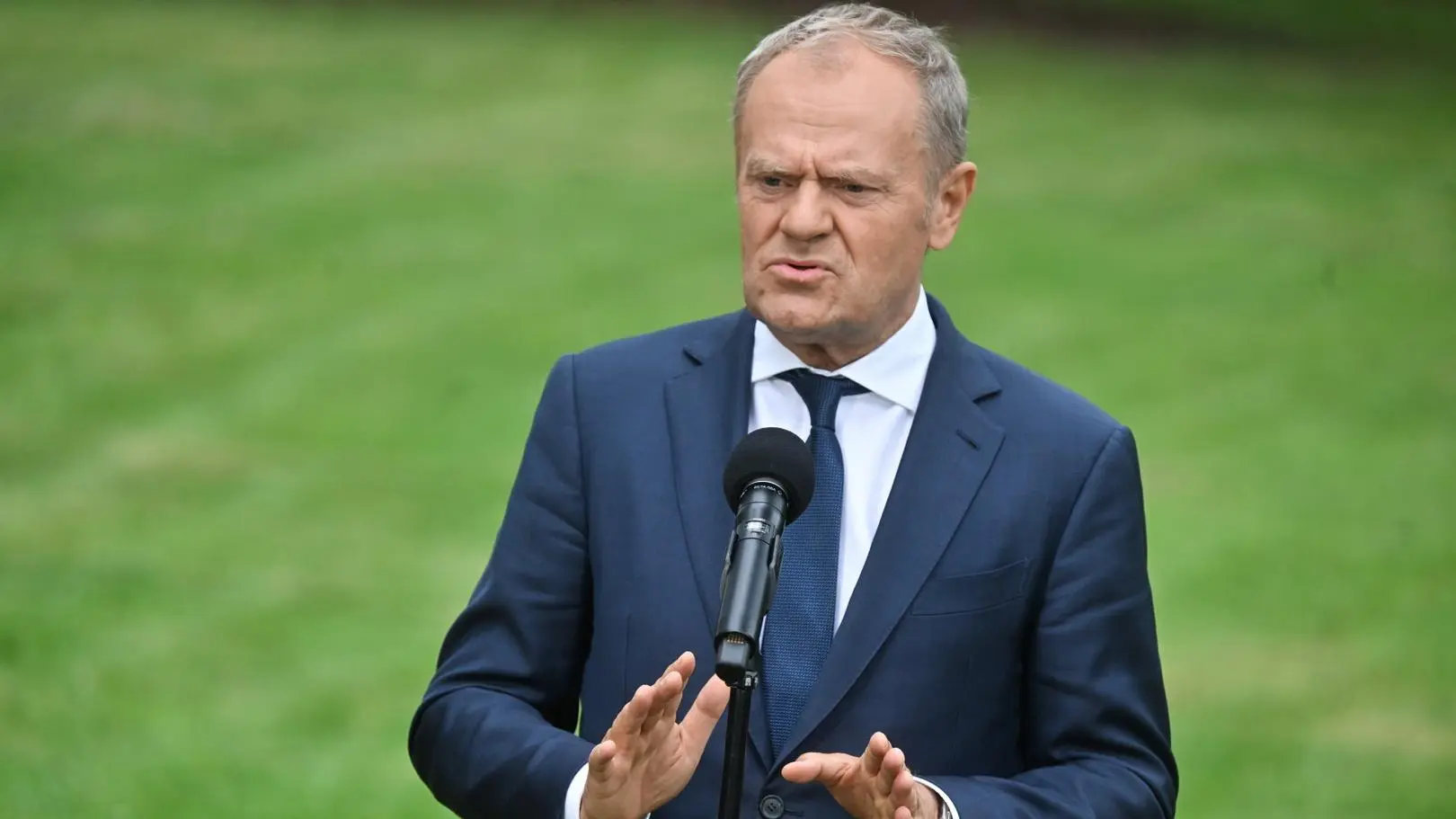 Donald Tusk reaguje na decyzję Karola Nawrockiego w sprawie "Lex szarlatan"