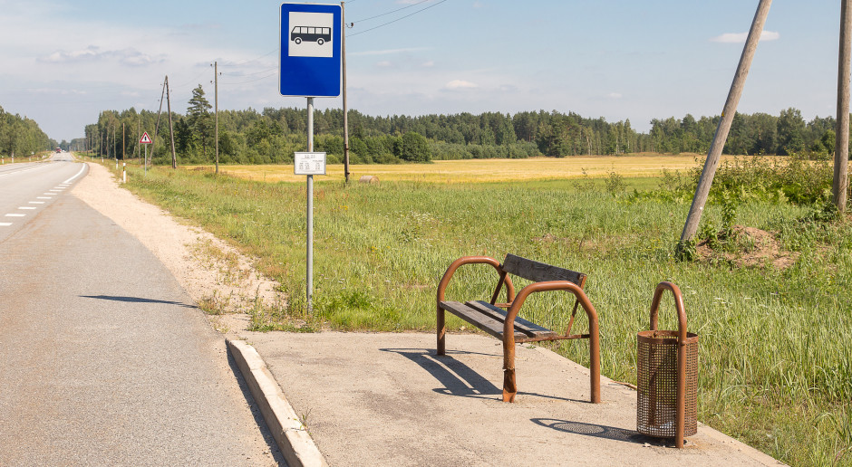 Nowe autobusy do gmin i powiatów nie pojadą. Prezydent zawetował ustawę