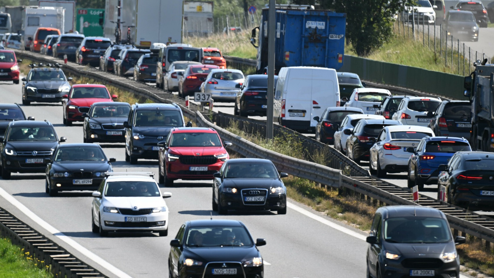 Wysokie ceny paliw. Kraje UE, w tym Polska, proponują rozwiązanie