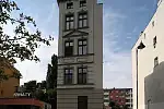 Remont nietypowego budynku. To jedna z najwęższych kamienic w Gdańsku?