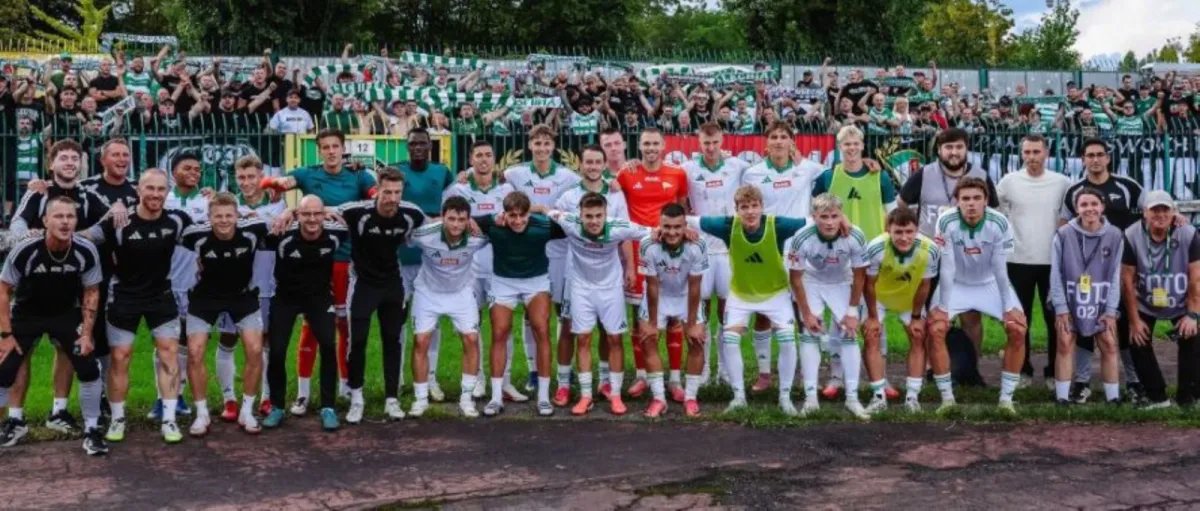 Lechia Gdańsk daje piłkarzom wolność. Jeden debiut przyspieszony, drugi skrócony