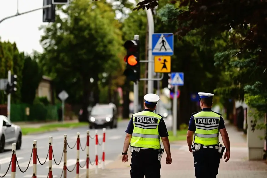 Policja pilnuje szkół. Kierowcy dostaną ostrzeżenia w Yanosiku, Drogówka, Wiadomości Białystok Online Portal Miejski Białystok (Bialystok)