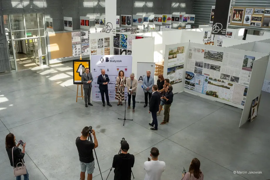 Ponad 60 twórców w jednym miejscu. Nadchodzi Art Białystok, Kultura i Rozrywka, Wiadomości Białystok Online Portal Miejski Białystok (Bialystok)