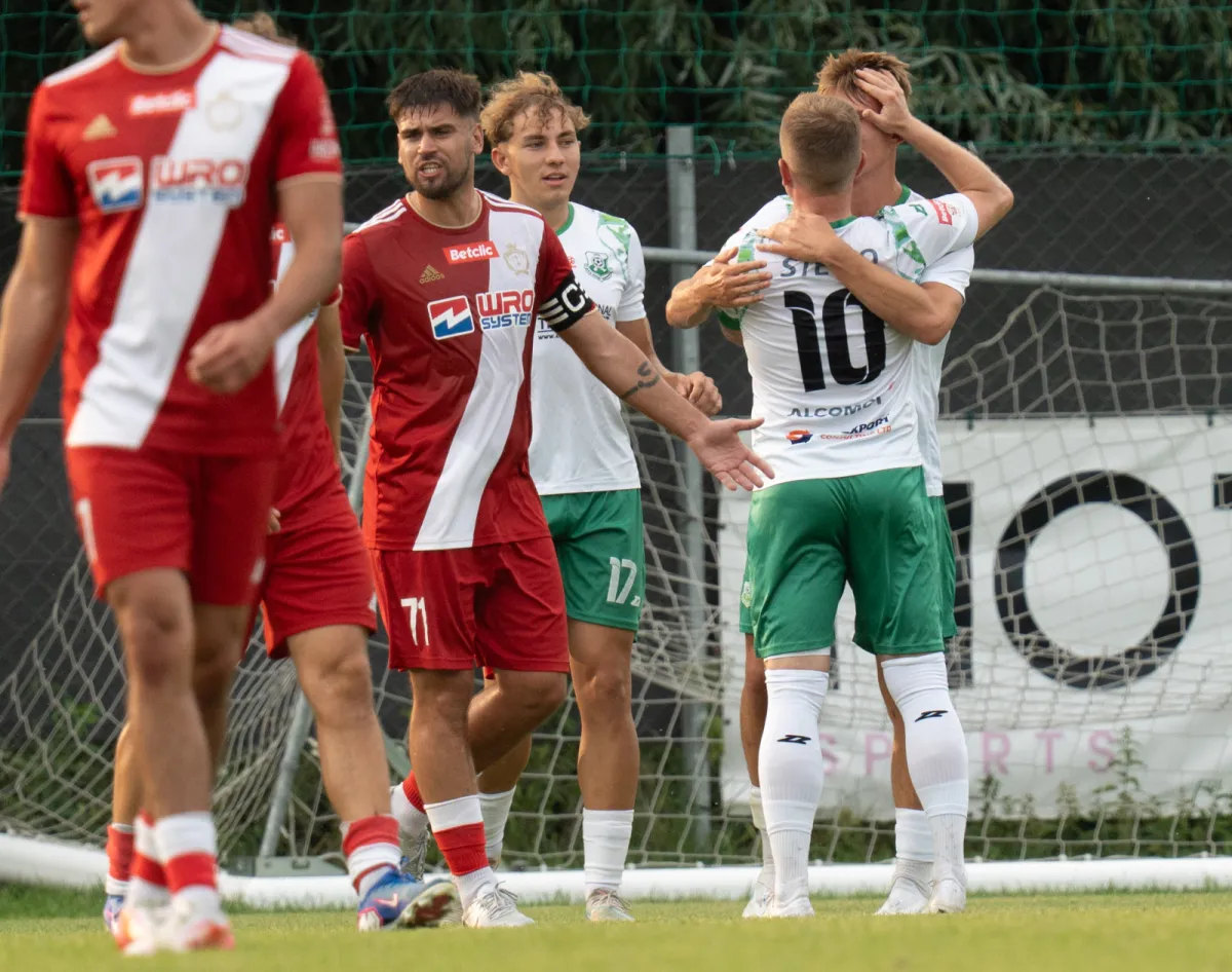 Gedania 1922 Gdańsk - Wikęd Luzino 0:4. Bez szans z rywalem i deszczem