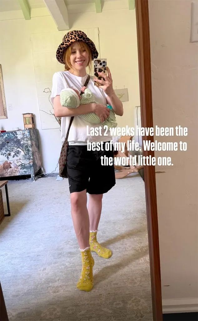 <p>Carly Rae Jepsen & Cole M.G.N</p>