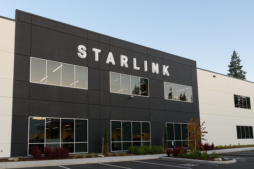 SpaceX drops special roaming rules for Polish Starlink users: Warsaw
