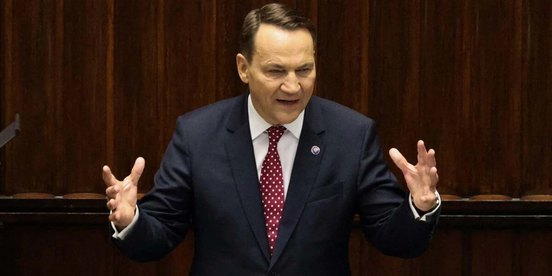 Sikorski calls for accelerating defense preparations — and reminds world of Putin’s promises / The New Voice of Ukraine