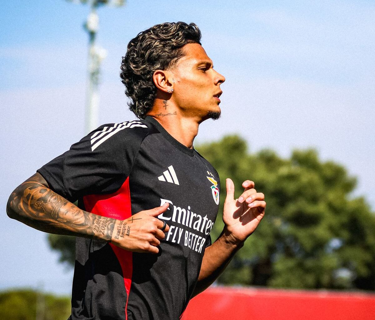 Benfica: «Richard Ríos é um motor de alta cilindrada!»