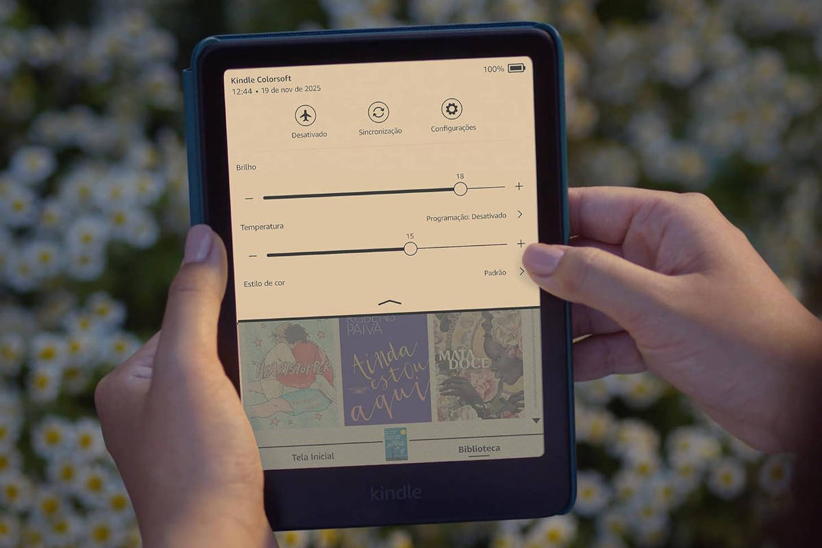 Kindle de tela colorida chega com preço de três Kindles - 24/07/2025 - Tec