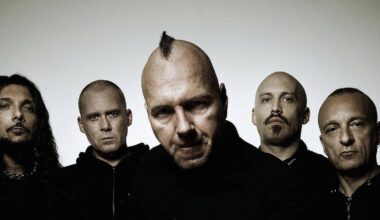 Entrevista aos Mayhem, a mais importante banda de black metal: “Podem manter as tatuagens até ao fim das vossas vidas. Nunca iremos mudar”
