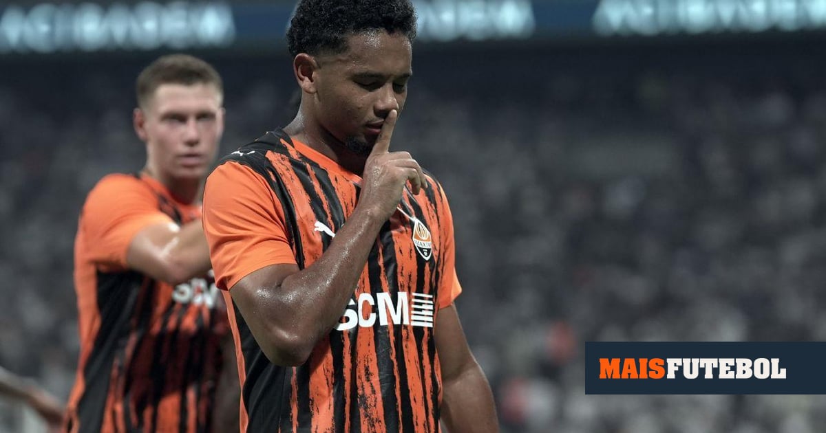 Liga Europa: João Mário marca, mas Besiktas perde em casa na estreia de Kökcü