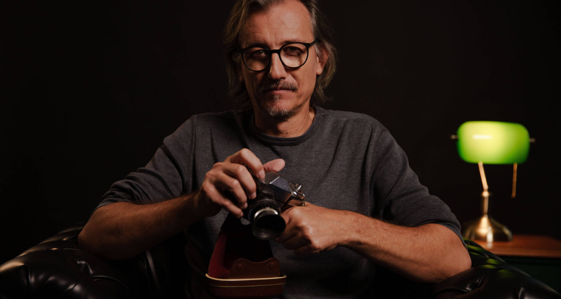 Premiado fotógrafo Lalo de Almeida terá curso na CasaFolha - 27/07/2025 - Poder
