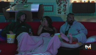 Daniela Santos e Afonso Leitão em sussurros secretos durante a sessão de cinema - Big Brother