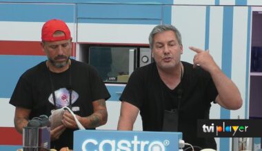 Bruno de Carvalho ataca Daniela Santos: «Enrolas-te com o Afonso porque é o único que consegues - TVI Player