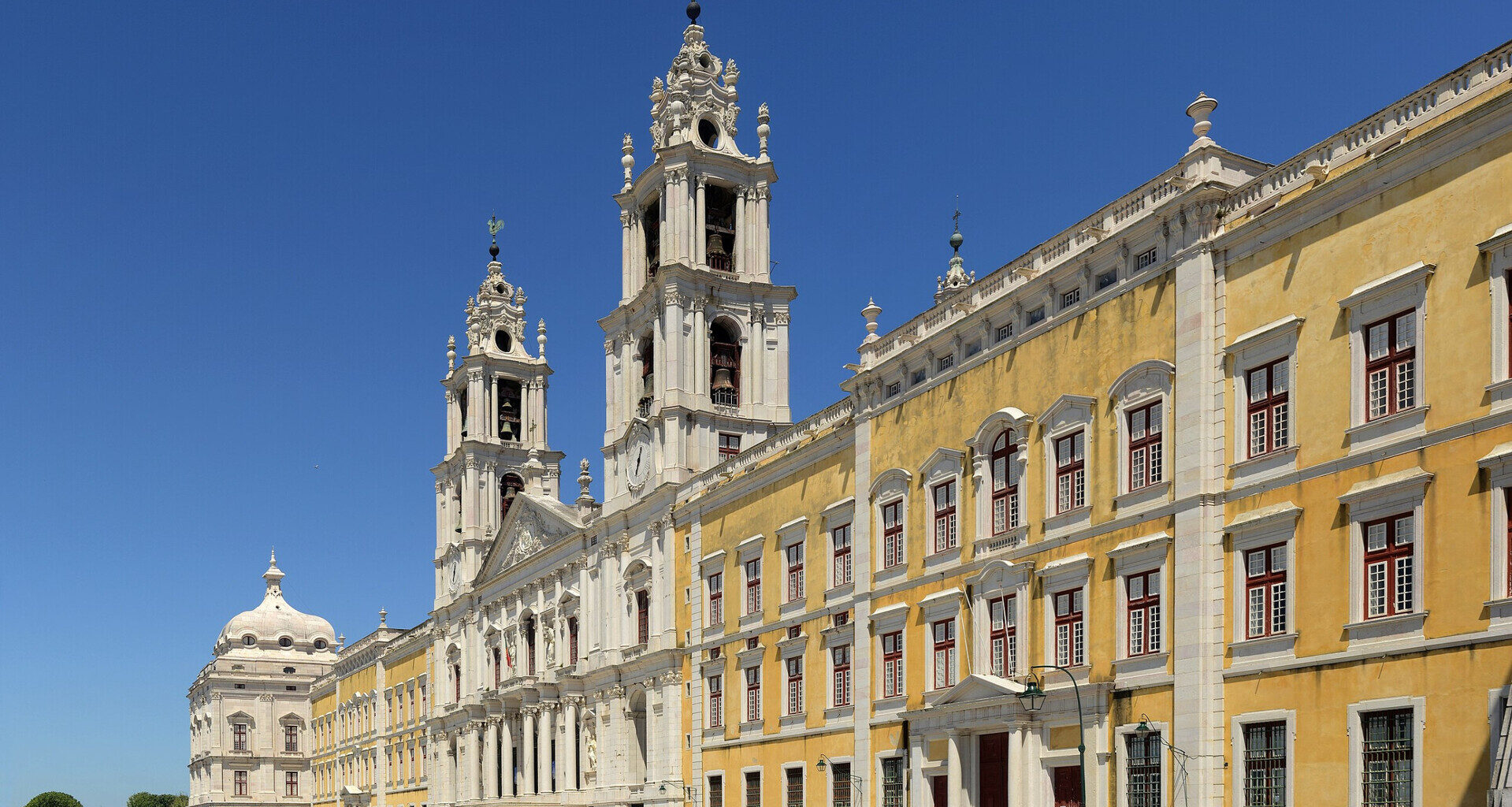 Descoberta assinatura de Josefa dÓbidos em pintura do Palácio Nacional de Mafra
