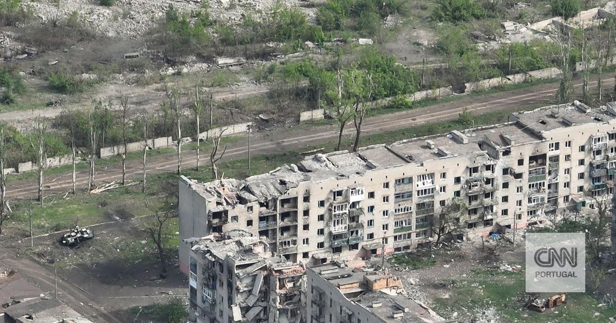 Rússia anuncia conquista que perseguia há mais de um ano e que abre portas às "fortalezas" de Donetsk