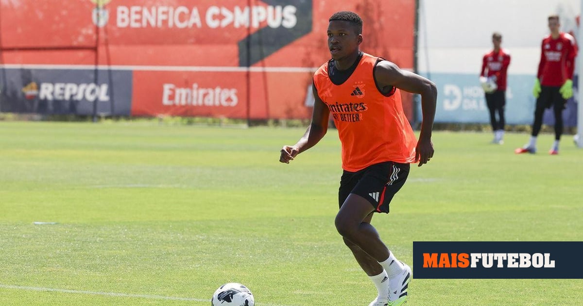 Notícia TVI/CNN: Florentino titular, João Veloso no banco no dérbi