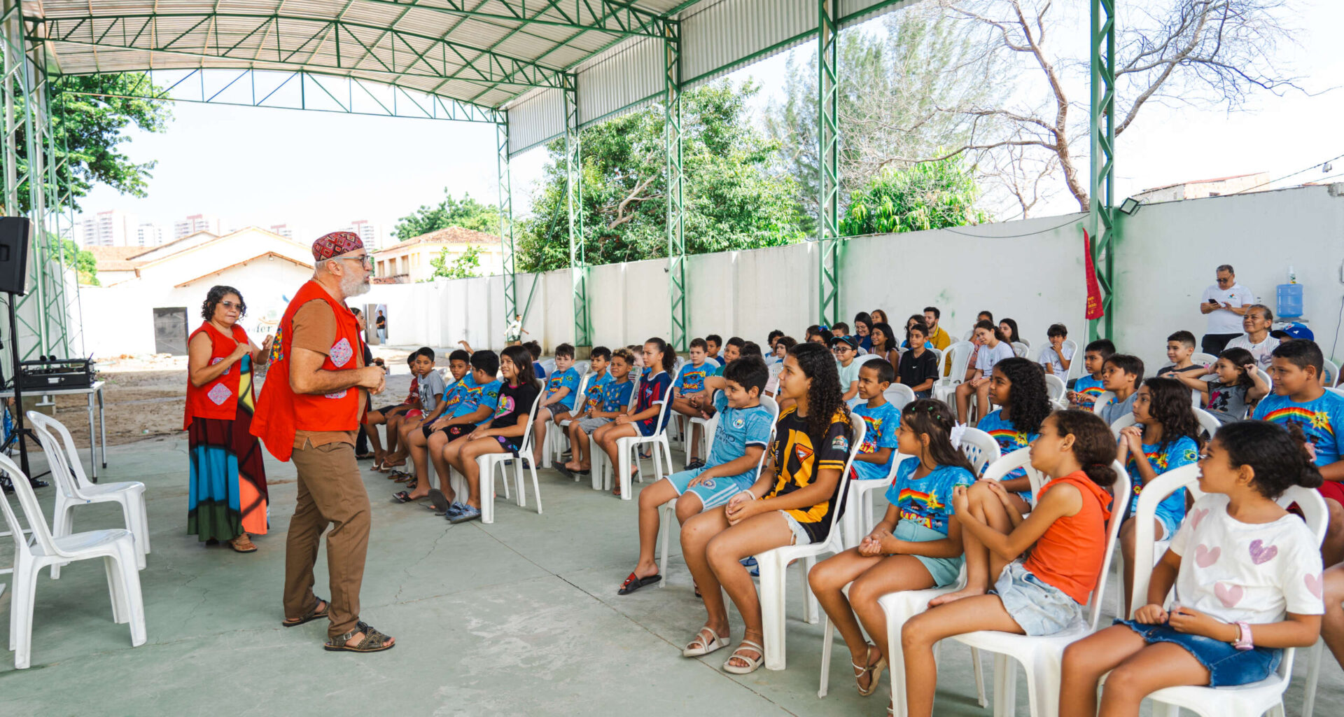 Escolas podem agendar visitas para a XV Bienal do Livro do Ceará