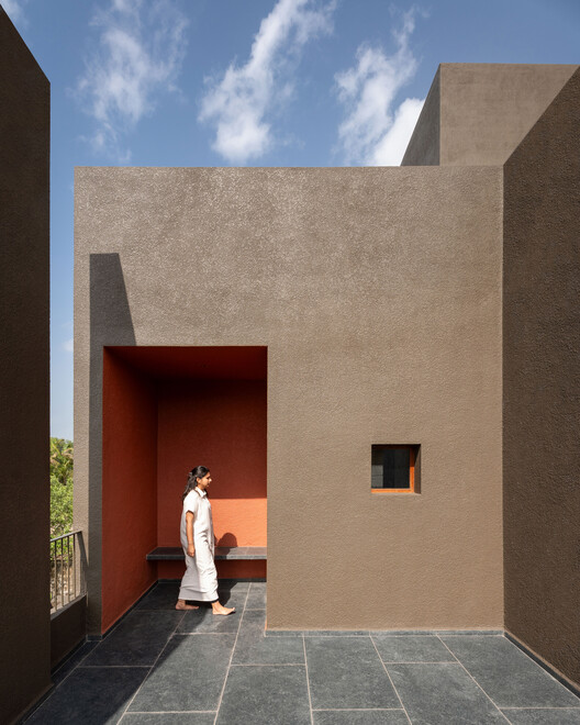 Casa-H / Studio Nirbaadh - Fotografia de Exterior