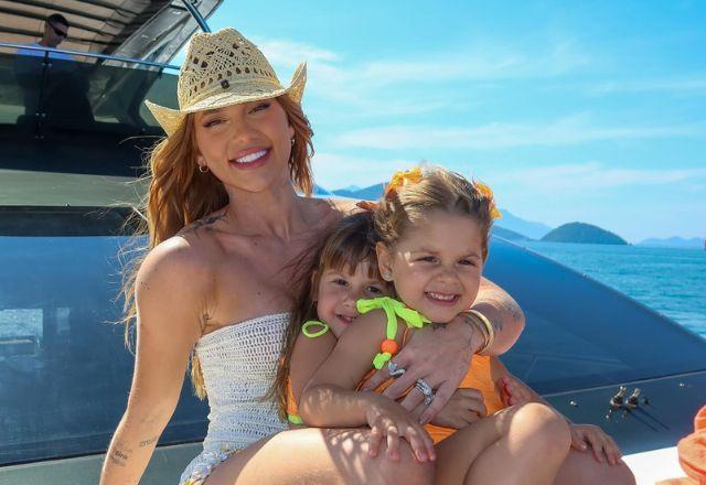 SBT TV | Virgínia leva filhas para dormirem com Zé Felipe após pedido das pequenas