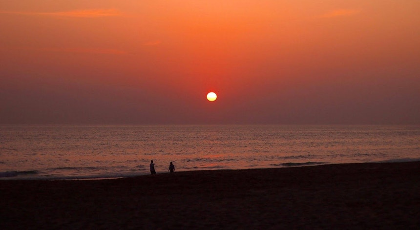 Temperaturas elevadas vão manter-se nos próximos dias - RTP