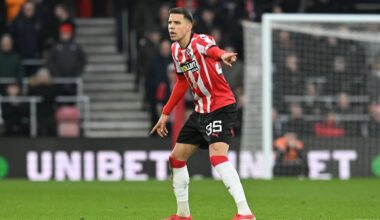 Mercado FC Porto: central a chegar da Premier League por €7,5M