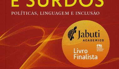 Professora da Uncisal assina capítulo de livro sobre Libras e surdez